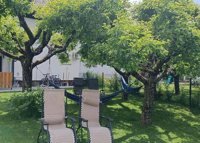 Apartma Z Lepo Teraso Za 3+1 Osebe شقة بليد